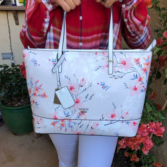 BRAND NEW GUESS BAG! STUNNING COLORS! - Picture 4 of 6